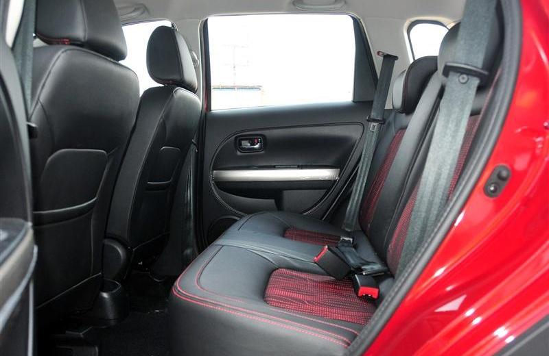 2012款 1.5L 兩驅舒適型