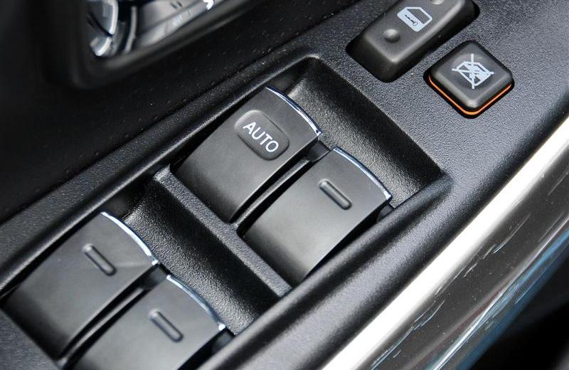 2012款 1.5L 兩驅舒適型