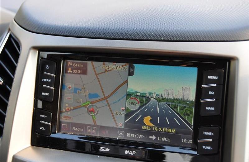 2012款 1.5L 兩驅豪華型