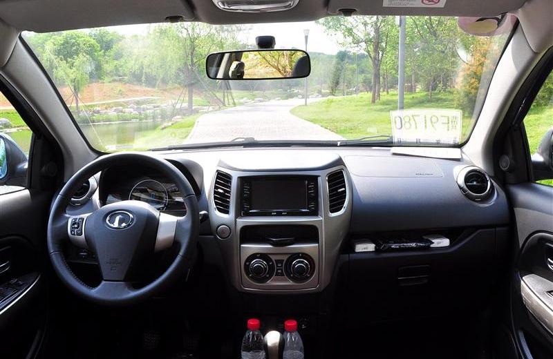 2012款 1.5L 兩驅豪華型