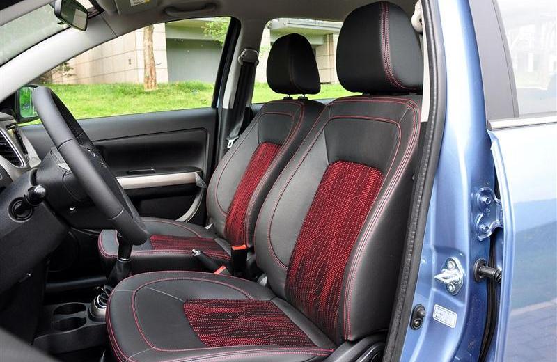 2012款 1.5L 兩驅(qū)豪華型