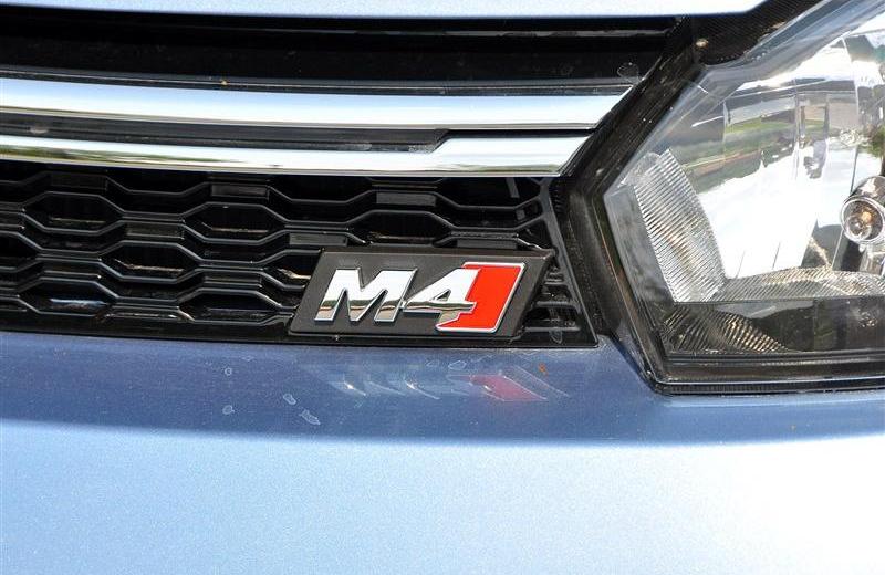 2012款 1.5L 兩驅豪華型