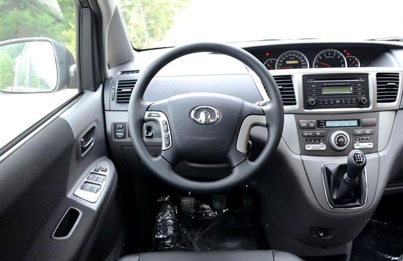 2012款 1.5T 手動(dòng)雅尚型