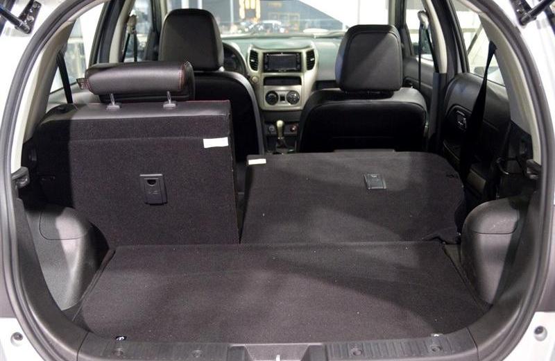 2012款 1.5L 兩驅精英型