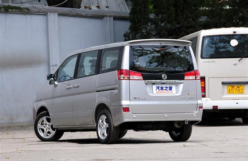 2012款 2.0 自動豪華型 7座