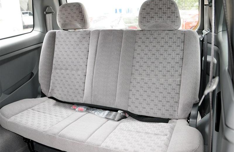 2012款 2.0 自動豪華型 7座