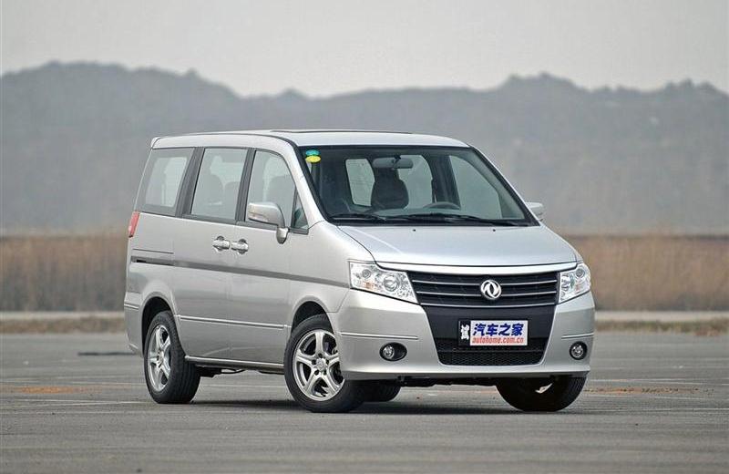 2012款 2.0 自動旗艦型 7座