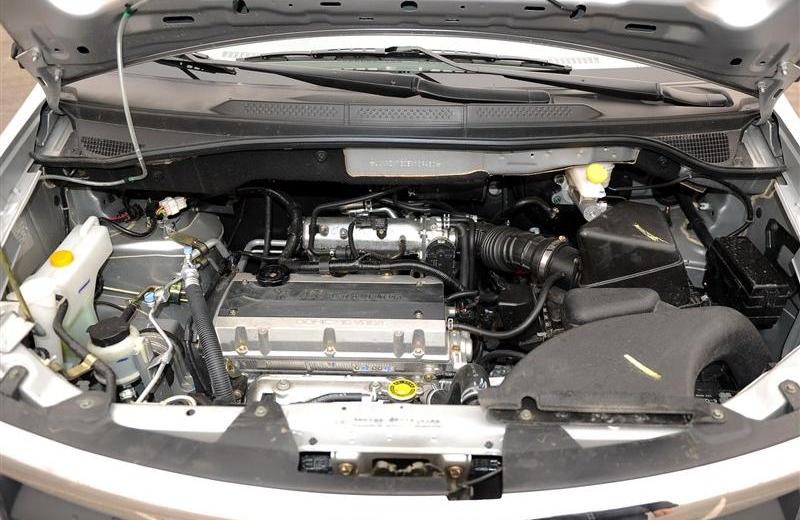 2012款 2.0 自動旗艦型 7座