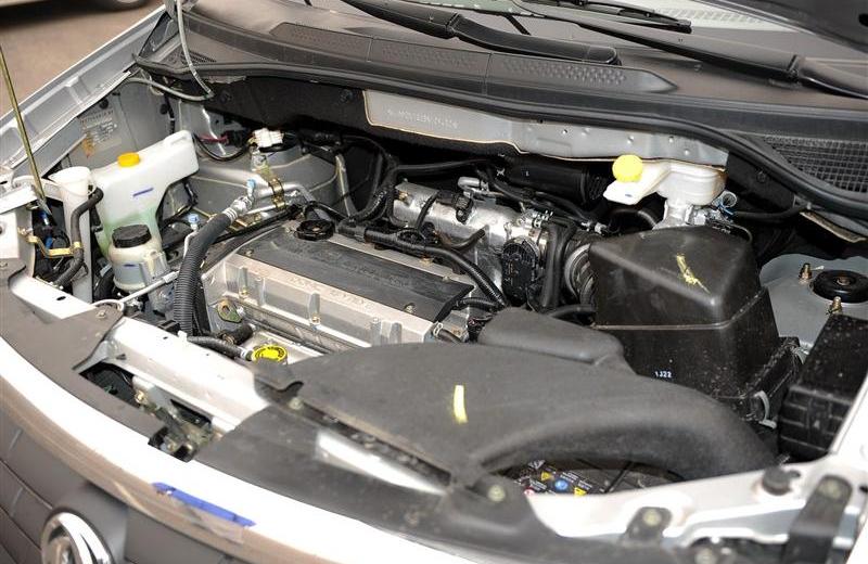 2012款 2.0 自動旗艦型 7座