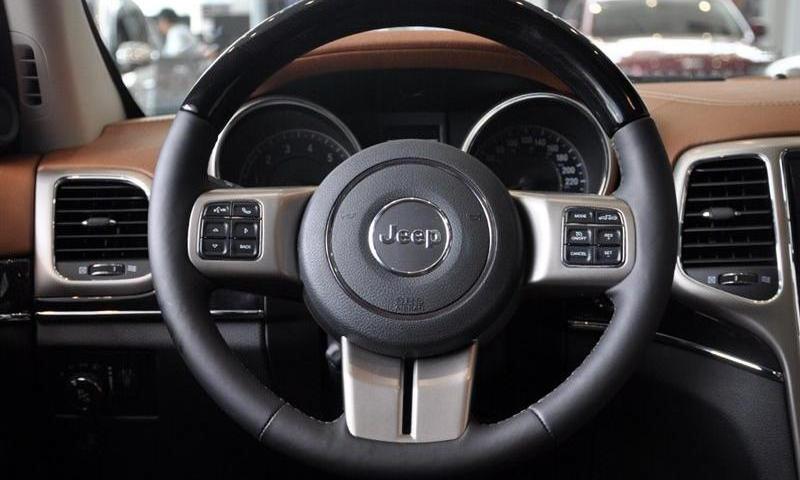 2012款 3.6 旗艦尊崇版