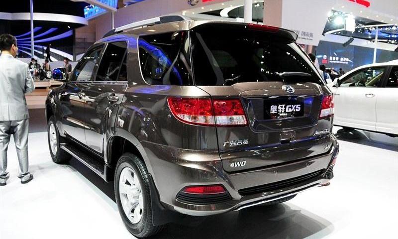 2012款 2.4 汽油自動四驅(qū)天窗版