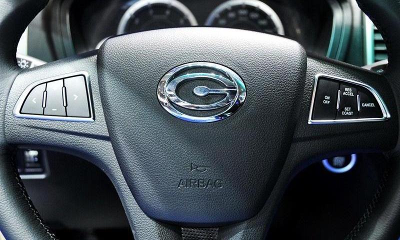 2012款 2.4 汽油自動四驅天窗版