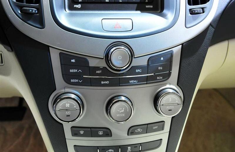 2012款 三廂 1.6CVT 尊貴型