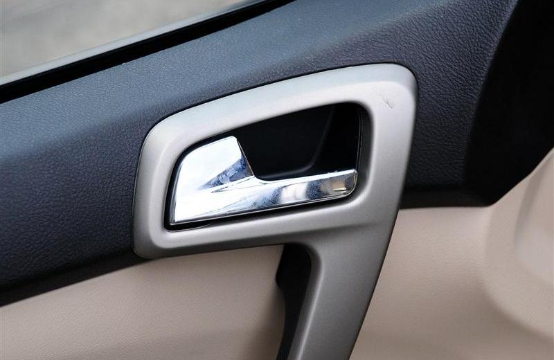 2012款 三廂 1.6CVT 進取型