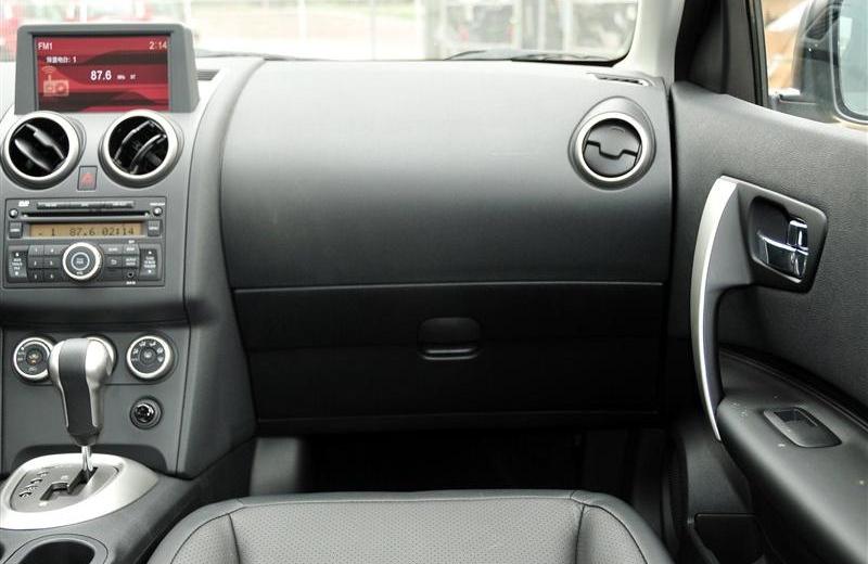 2012款 2.0XV 雷 CVT 2WD