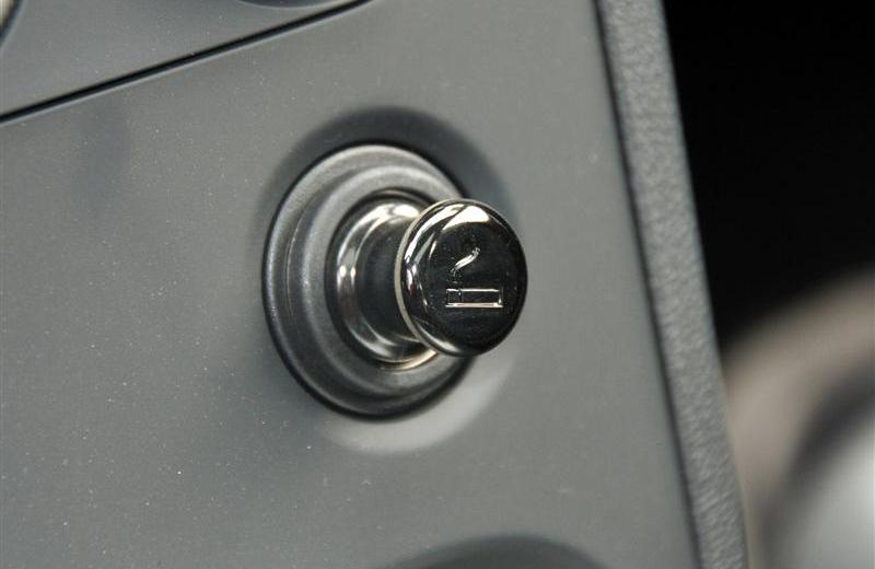 2012款 2.0XV 雷 CVT 2WD