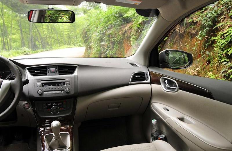 2012款 1.8XL 手動豪華版