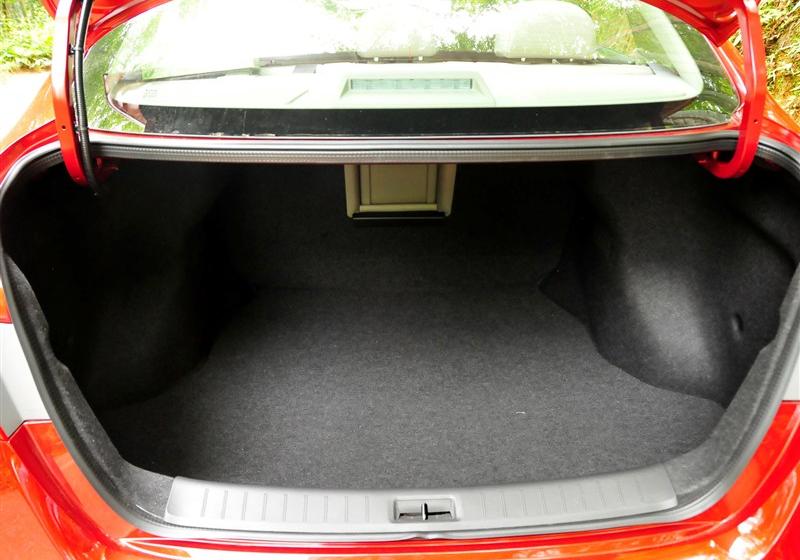 2012款 1.8XL 手動豪華版