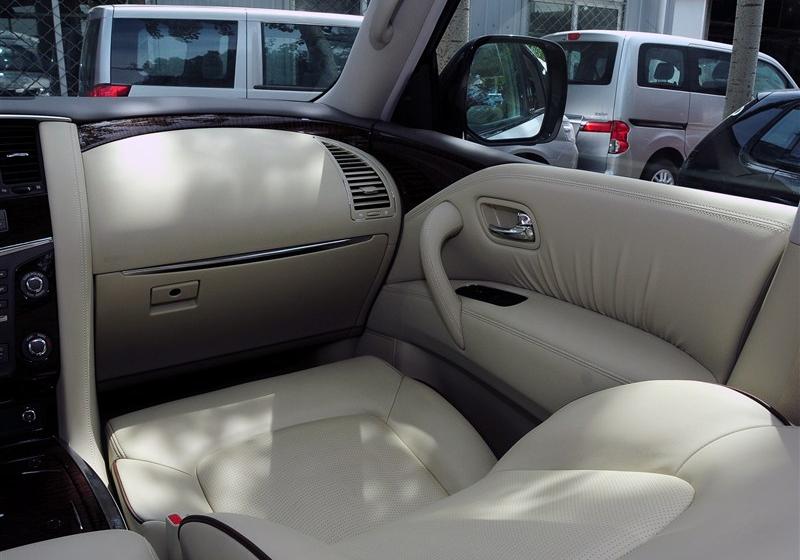 2012款 5.6 V8旗艦版