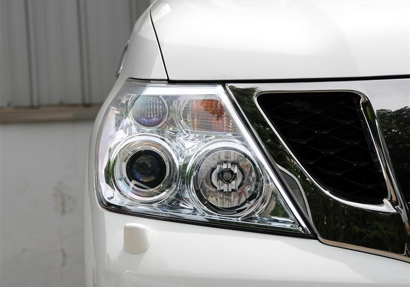 2012款 5.6 V8旗艦版