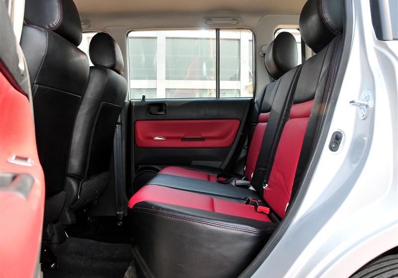 2012款 1.5 CVT都市版