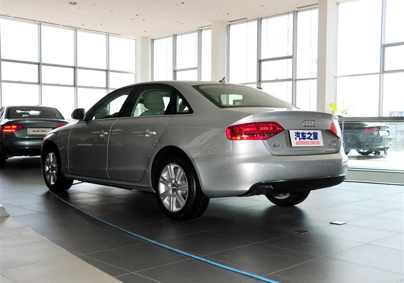 2012款 2.0 TFSI 自動技術(shù)型