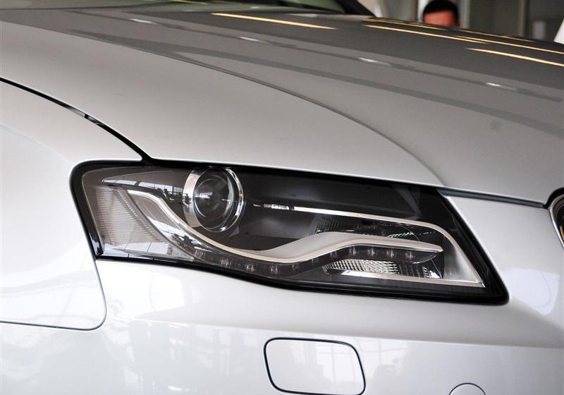 2012款 2.0 TFSI 自動技術型