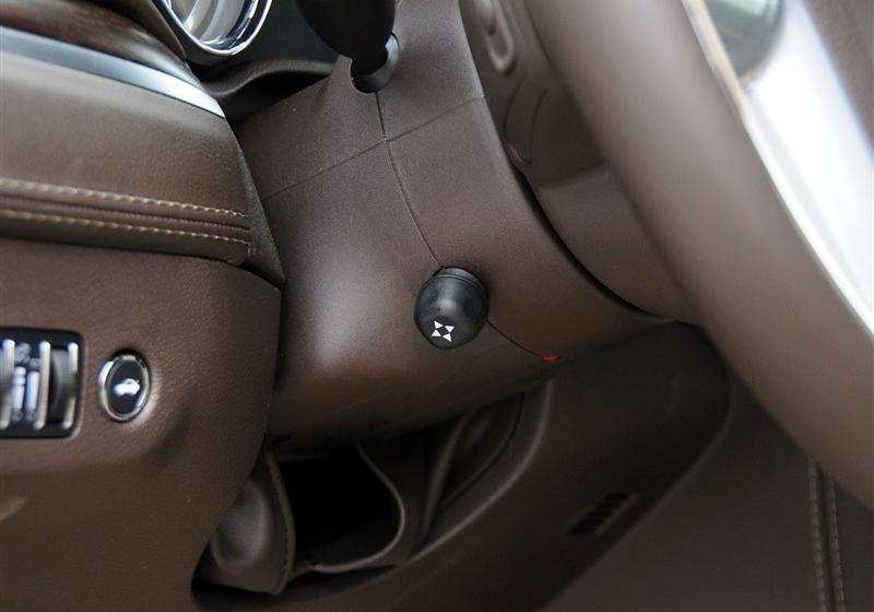 2013款 3.6L 尊崇版