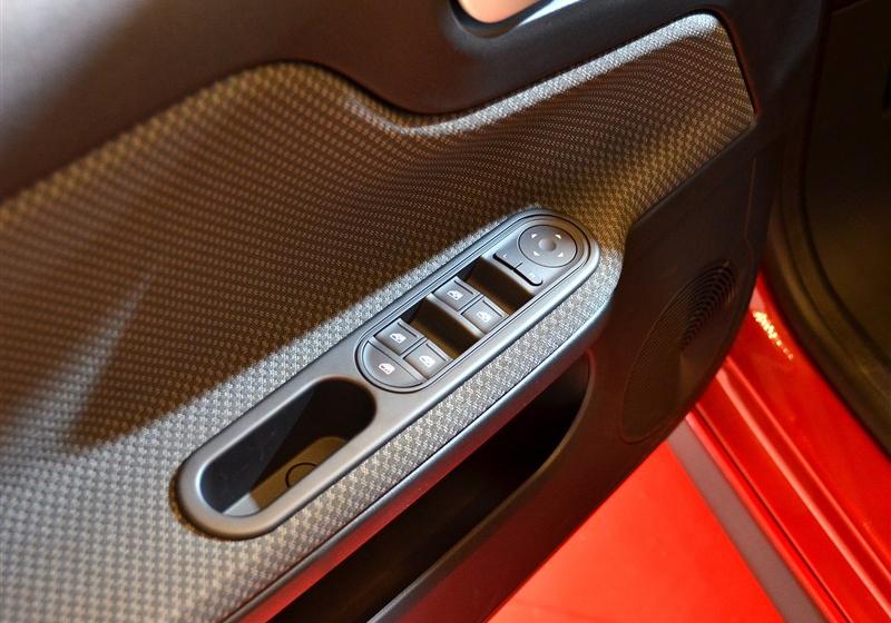 2014款 1.5L 自動精英版