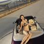 BMW與比基尼美女