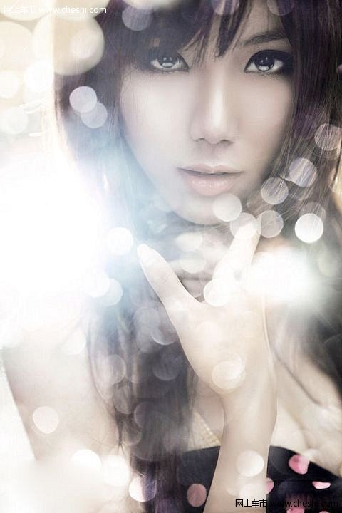 80后車模代表私房寫真