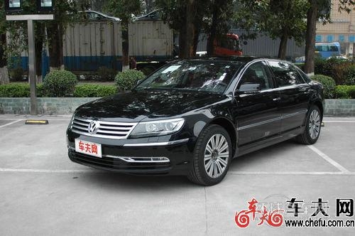 突出內涵 進口大眾輝騰全球限量版到店實拍