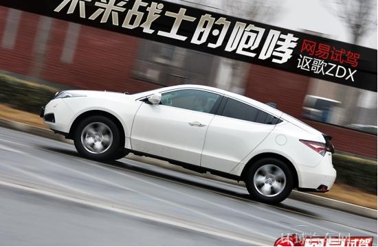 未來戰士的咆哮 試駕謳歌ZDX