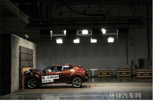 Z慘烈的碰撞 現代飛思C-NCAP碰撞試驗完成