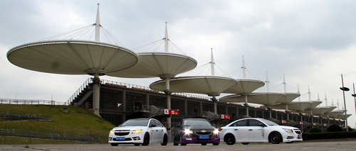 10萬(wàn)變街頭霸王 雪佛蘭-科魯茲改裝實(shí)拍