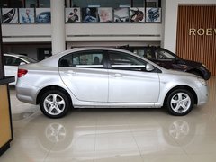 榮威  plus 350S 1.5L AT 車輛正右側