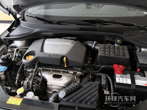 榮威  plus 350S 1.5L AT 發動機主體特寫