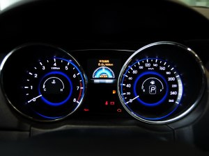 索納塔八 2013款 2.0L 自動(dòng)領(lǐng)先版