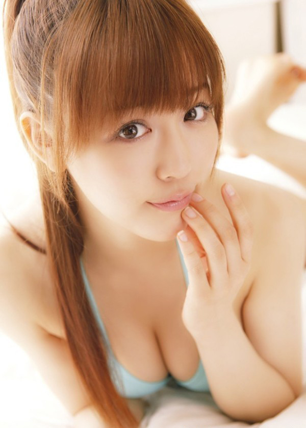 蘿莉誘惑：美胸惹火曲線勾魂的宅男尤物