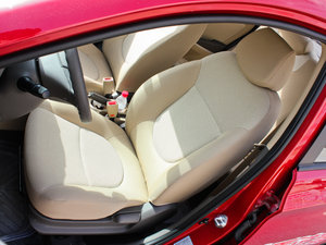 2010款瑞納 三廂