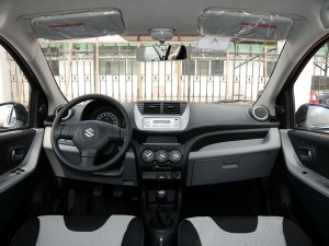 奧拓 2013款 1.0L 手動舒適型