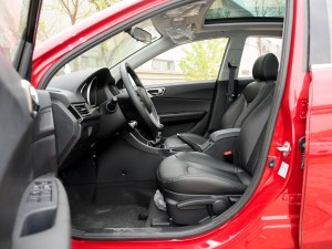 V6菱仕 2013款 1.5L 手動(dòng)旗艦版