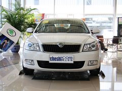 斯柯達  1.6L 手動 車頭正面視角