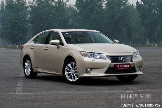 雷克薩斯ES對比凱迪拉克XTS “非主流”