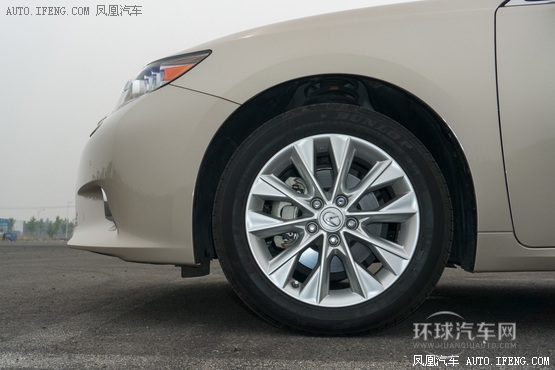 雷克薩斯ES對比凱迪拉克XTS “非主流”(3)