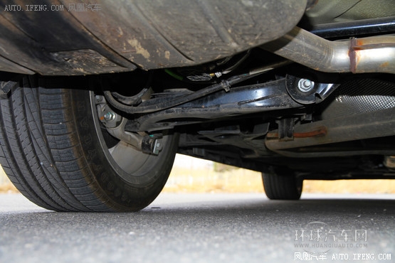 雷克薩斯ES對比凱迪拉克XTS “非主流”(3)