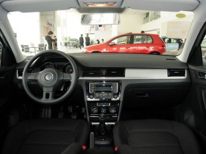 寶來2013款 1.6L 手動時尚型