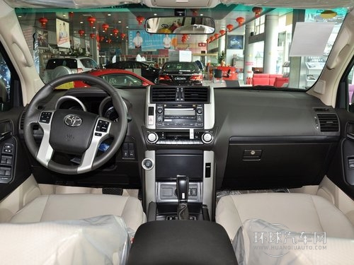 一汽豐田  普拉多 4.0L AT 中控臺整體