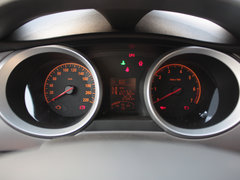 華晨中華  1.5L 手動 方向盤后方儀表盤