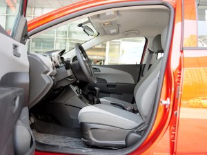 愛唯歐 2011款 三廂 1.4L MT SL